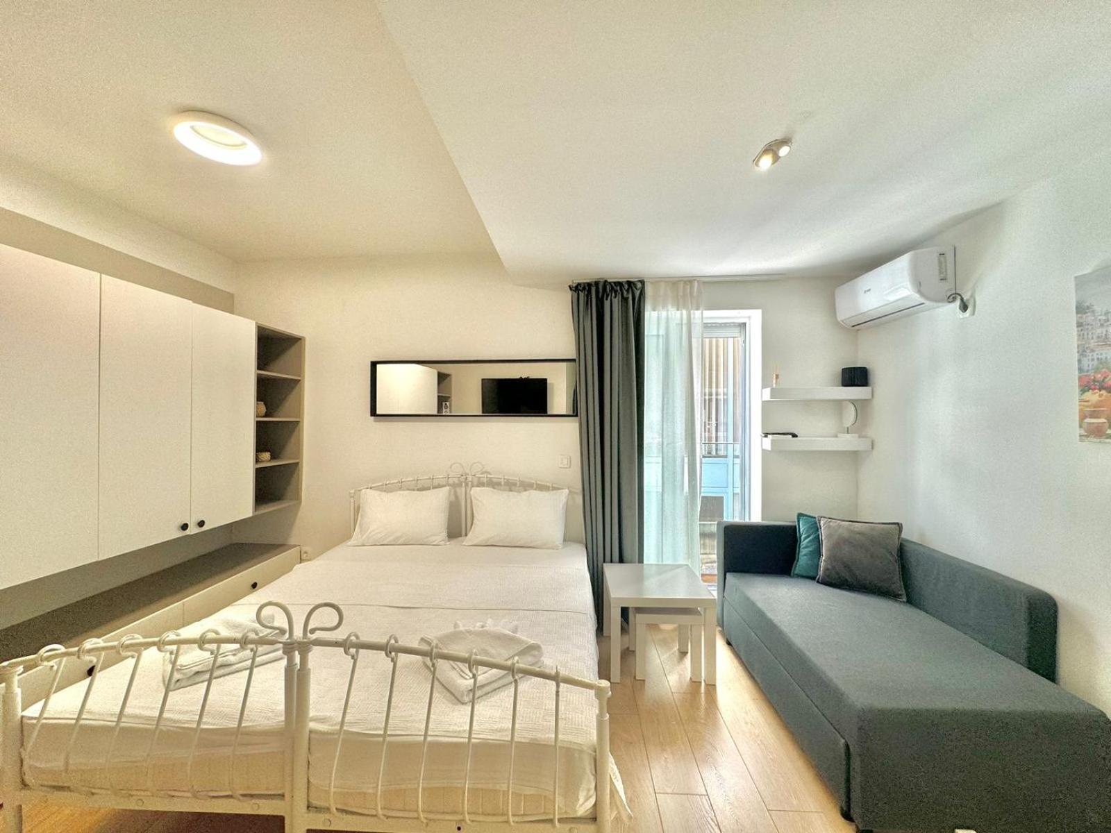 Apartmani Terminal Budva Eksteriør bilde