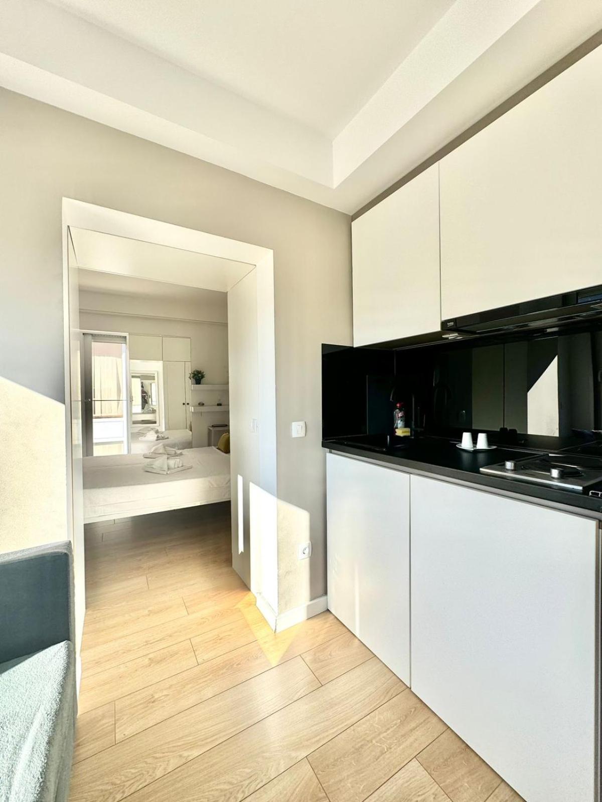 Apartmani Terminal Budva Eksteriør bilde