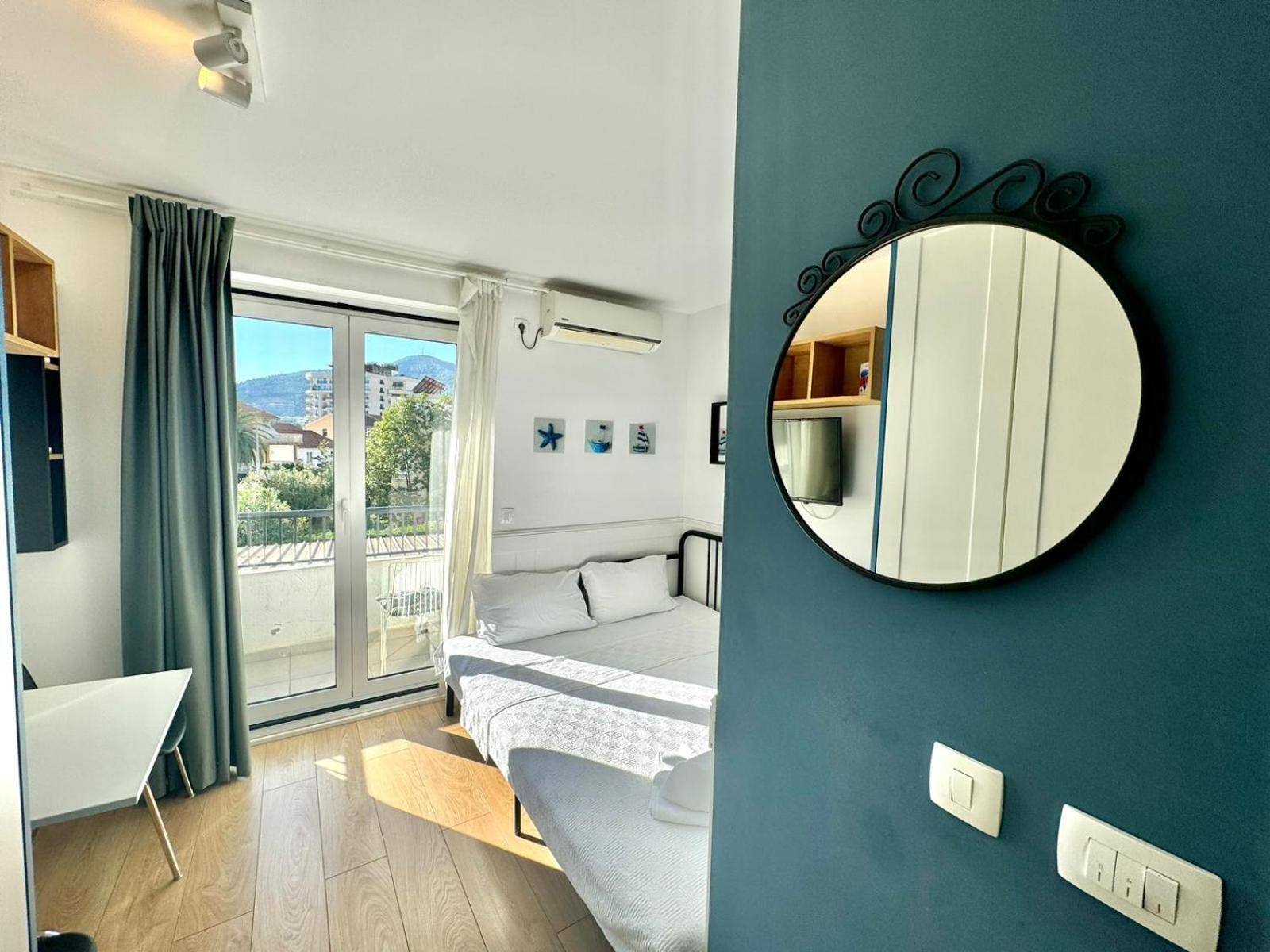 Apartmani Terminal Budva Eksteriør bilde
