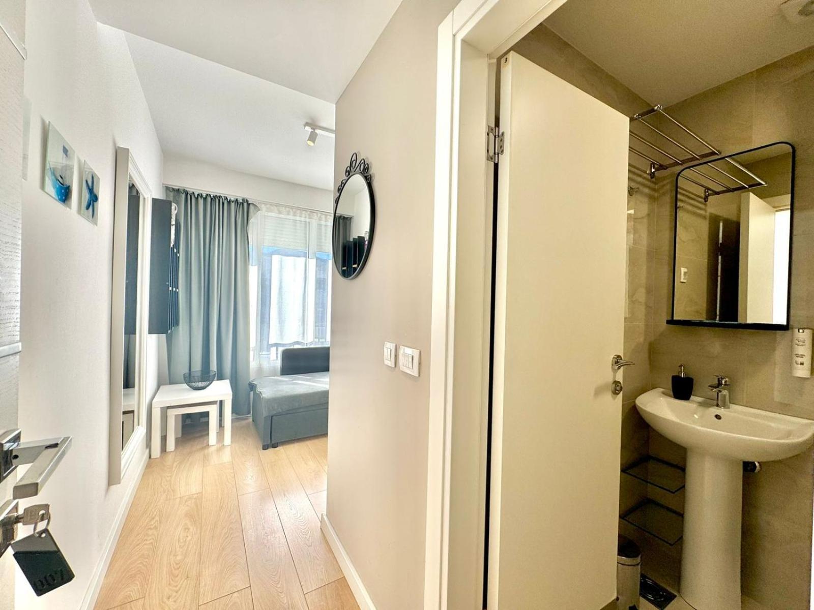 Apartmani Terminal Budva Eksteriør bilde
