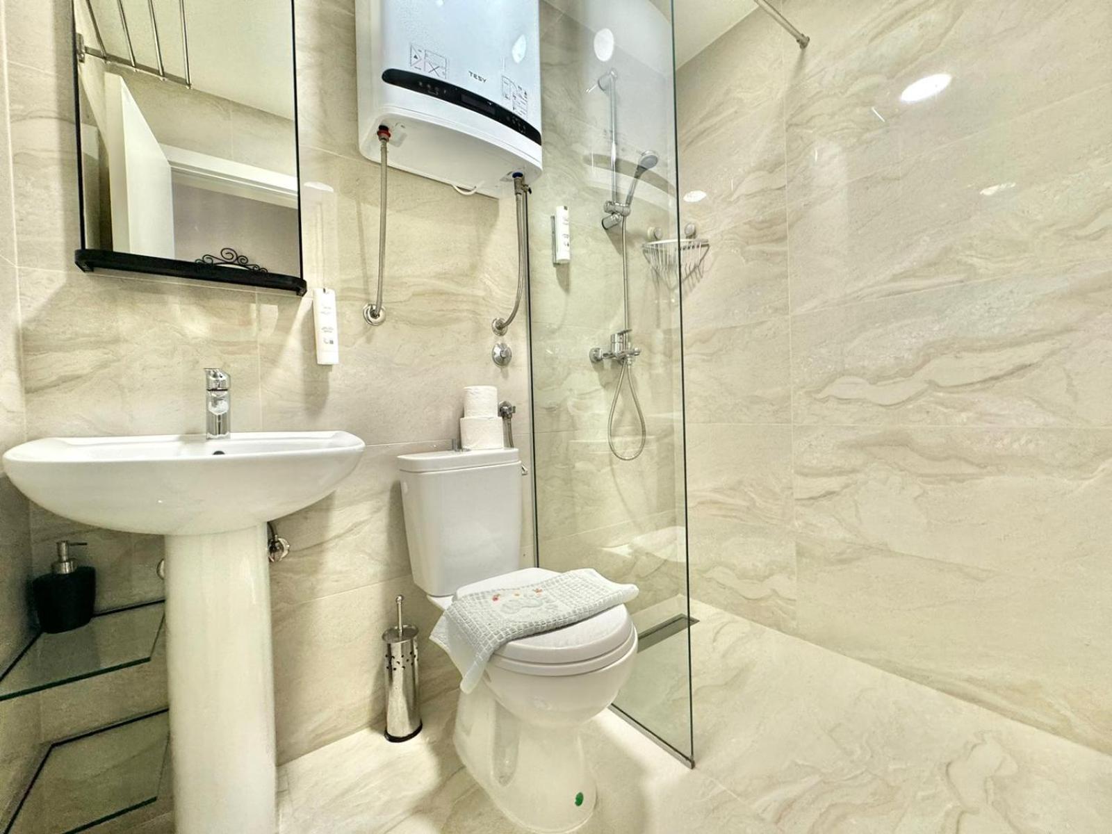 Apartmani Terminal Budva Eksteriør bilde