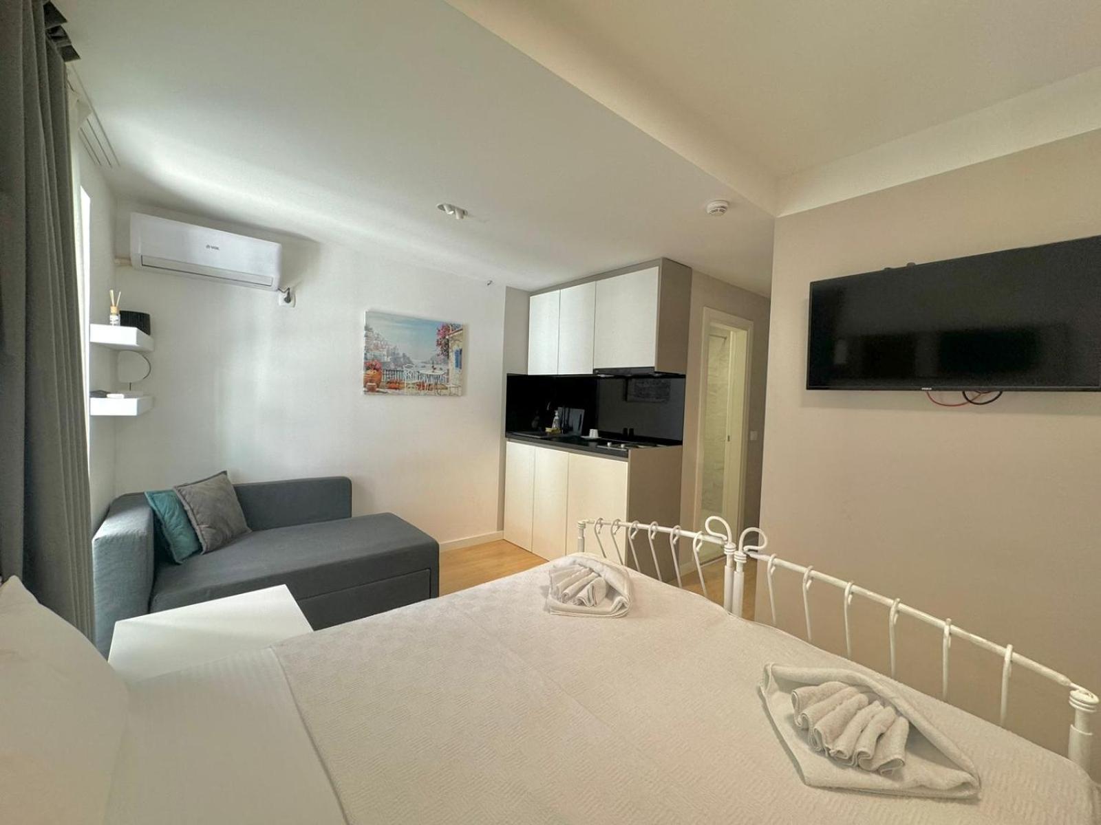 Apartmani Terminal Budva Eksteriør bilde